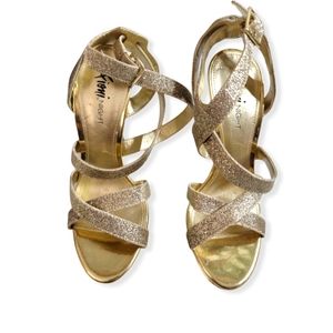 Fioni Night Sparkle Gold Heel